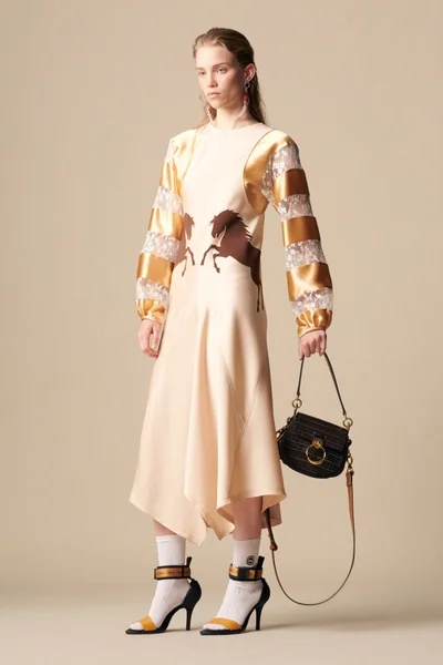 Look 49